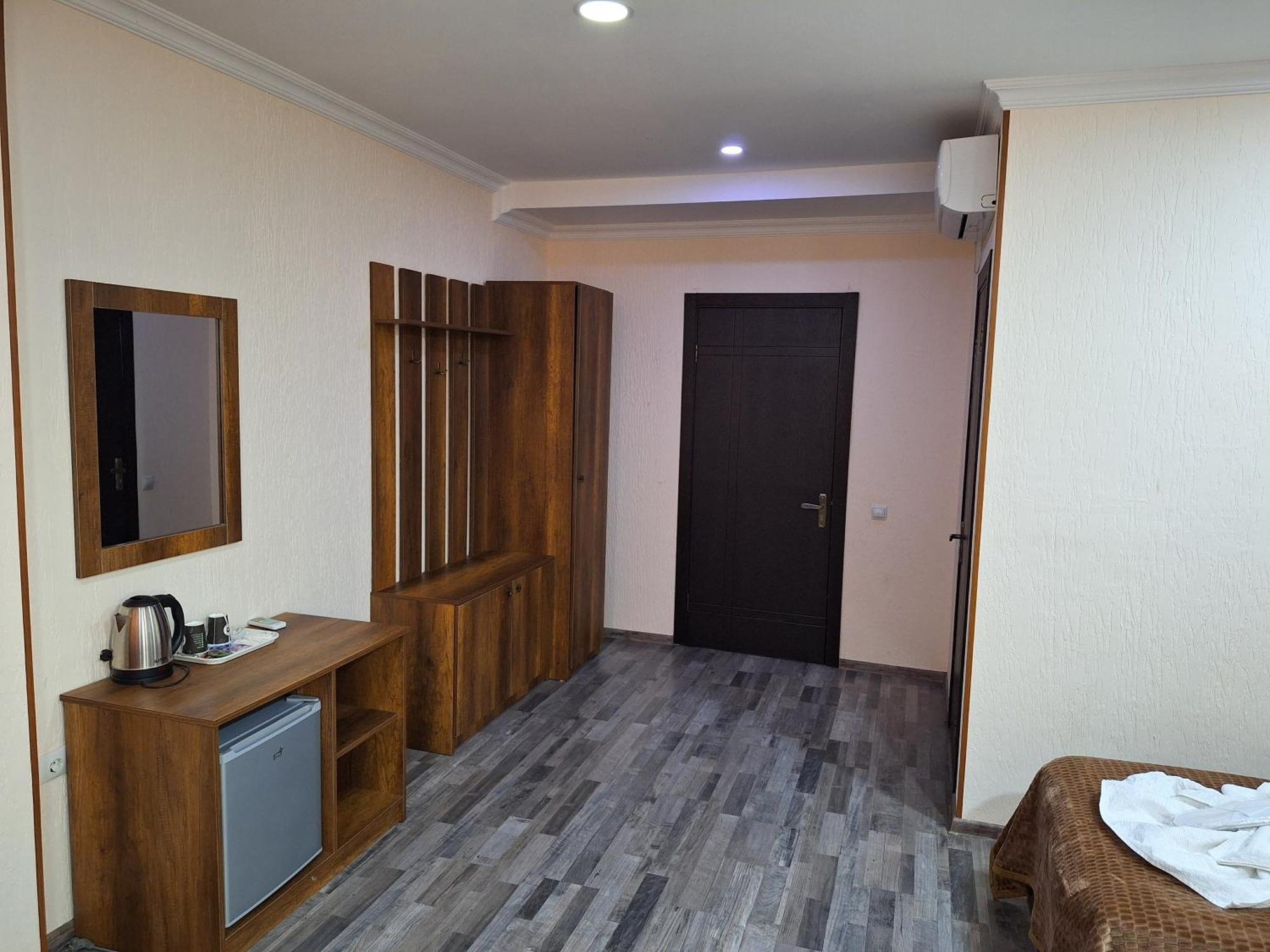 Hotel Georgian Kutaisi Exterior photo